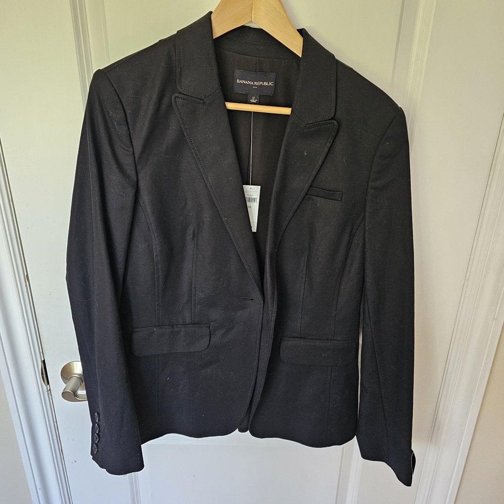 Banana Republic Women's Elegant Black Suit Jacket